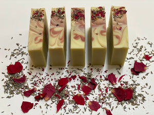 "Lavender Rose" (Infused Rose Petals Soap)